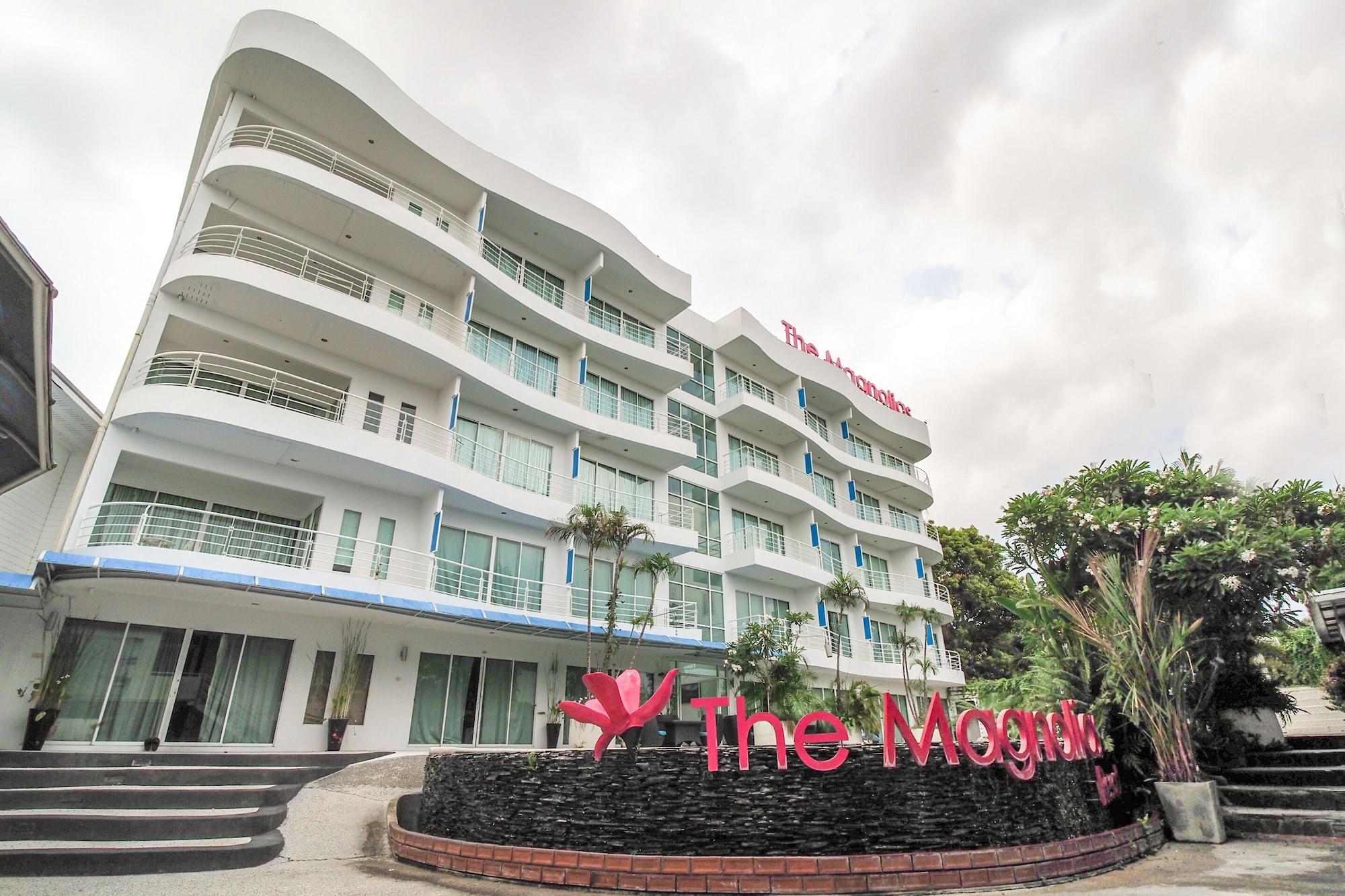 Vista Exterior Capital O 998 The Magnolias Pattaya Boutique Resort