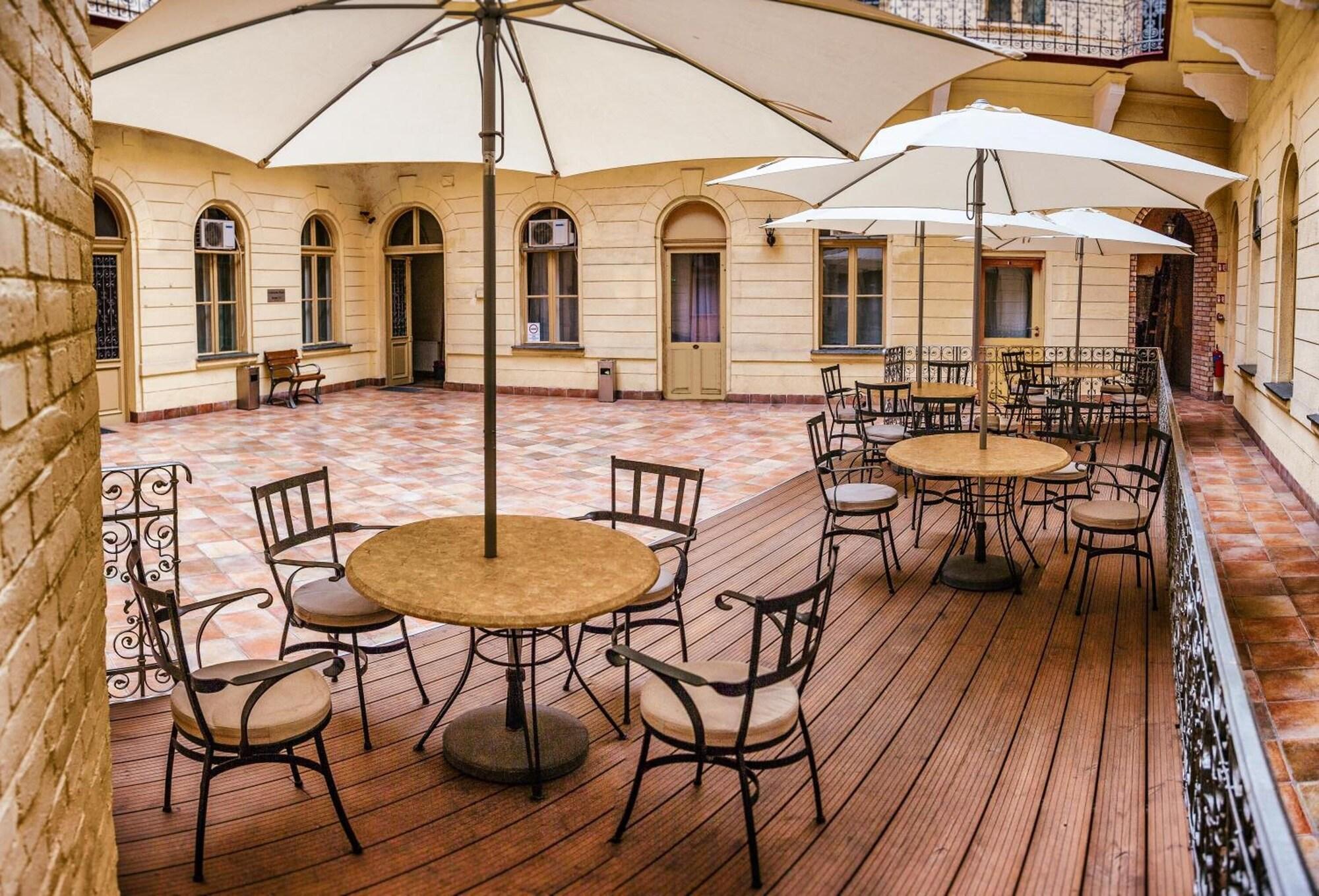 Equipamiento de Habitación Sous44