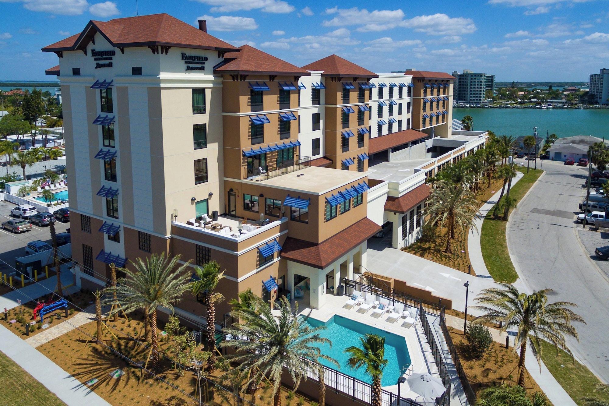 Vista Exterior Fairfield Inn & Suites by Marriott Clearwater Beach