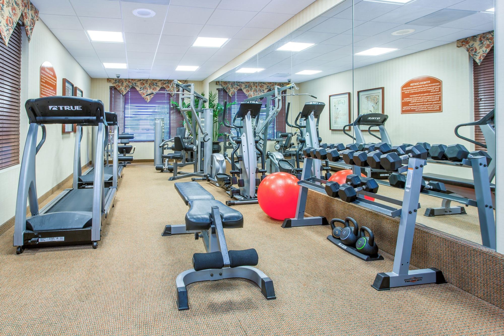 Gimnasio Holiday Inn Express & Suites Bloomington by IHG