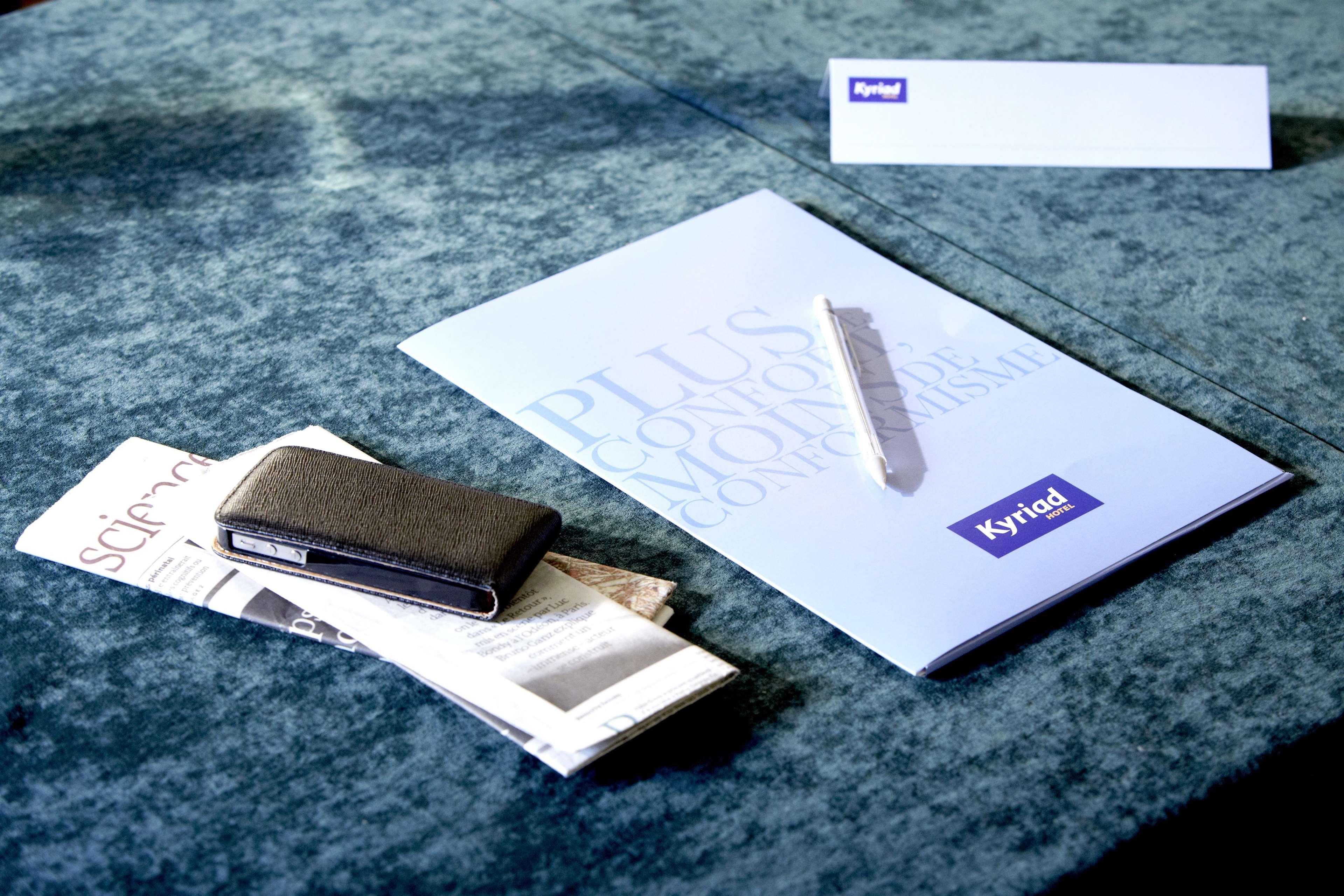 Centro de Negocios Hotel Kyriad Beauvais Sud