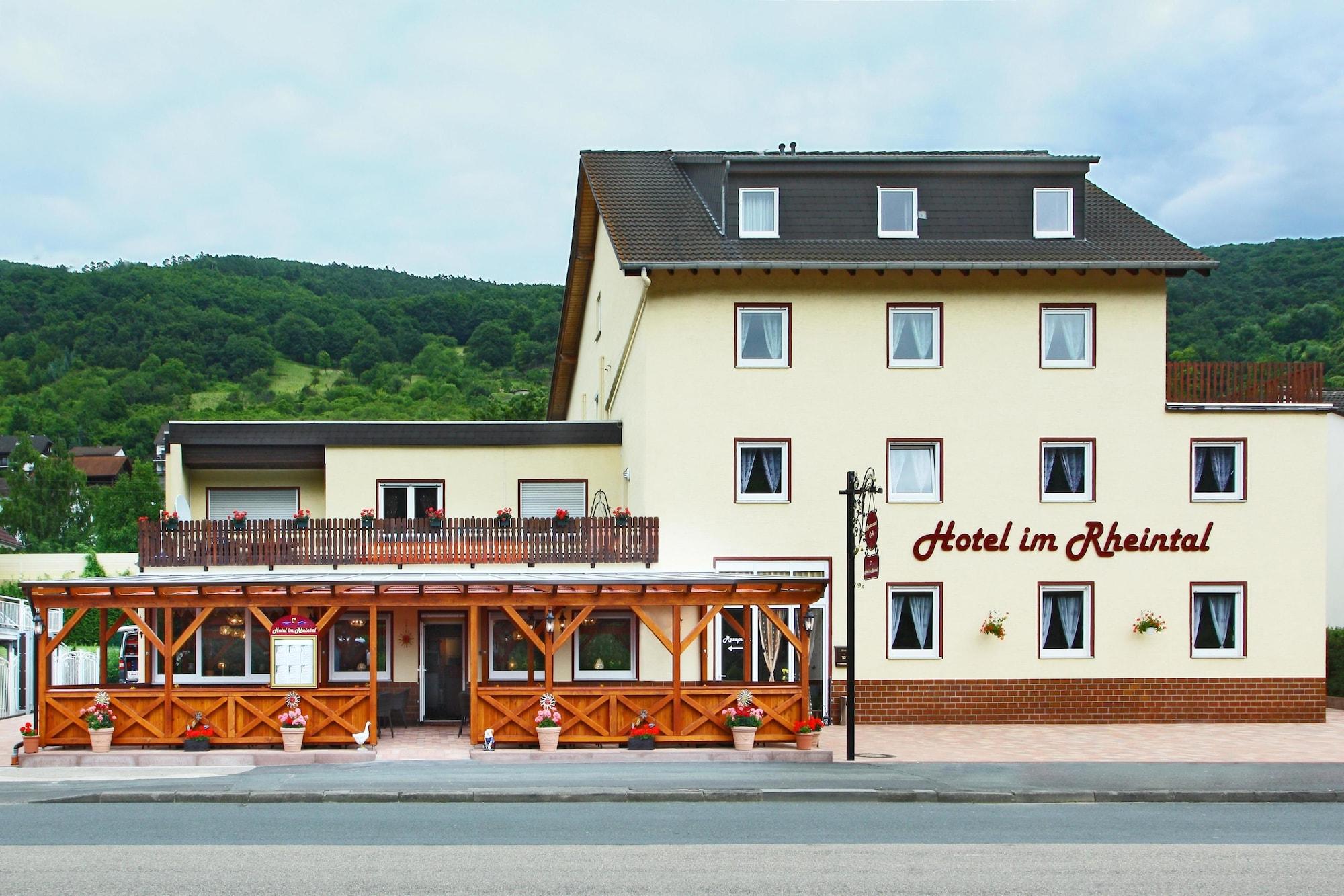 Vista Exterior Hotel im Rheintal