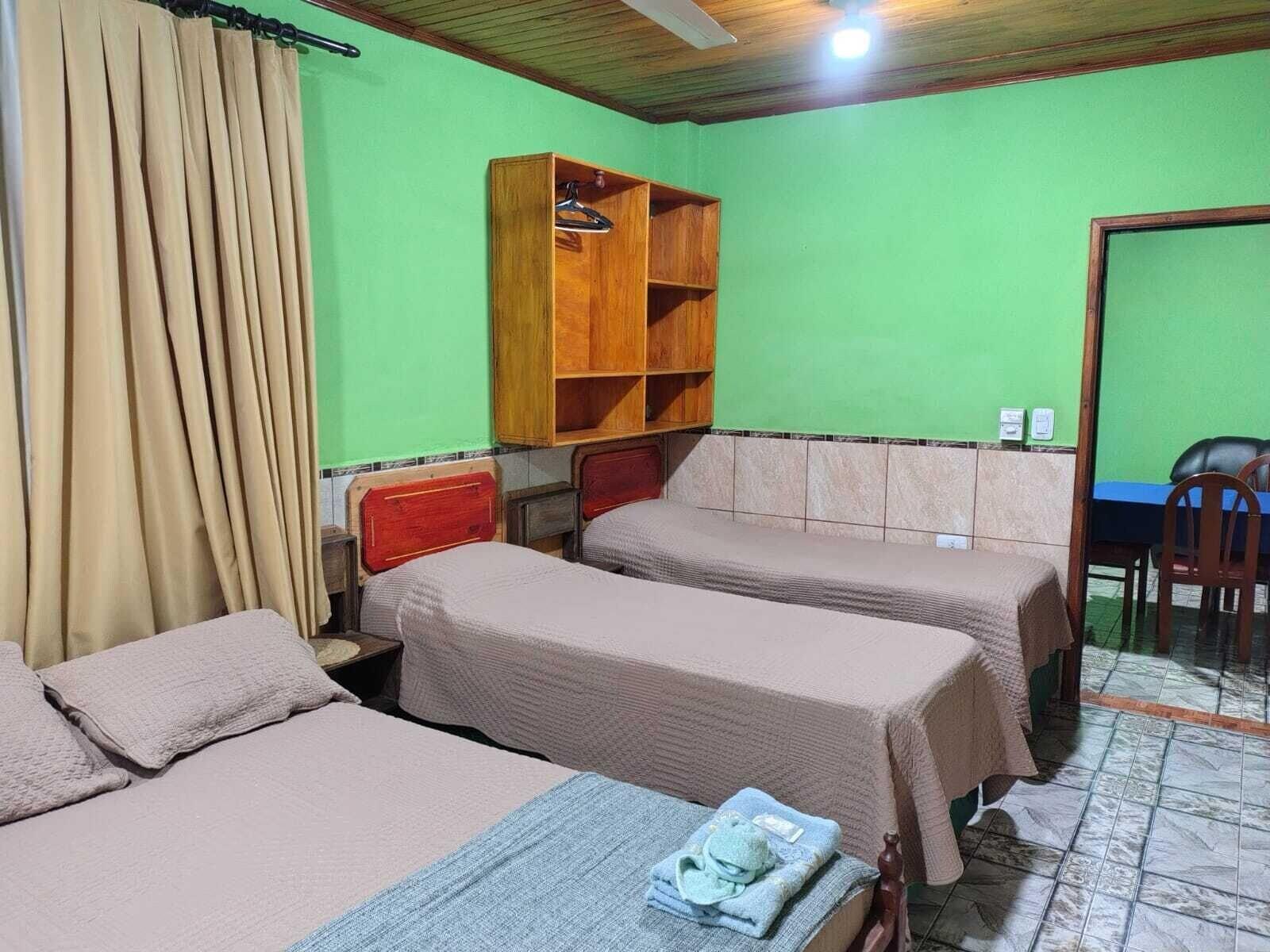 Habitación Arcoíris Residencial