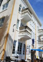 Alquiler Vacacional - UNIQUE ONE BEDROOM-BALCONY OCEAN DRIVE CONDO