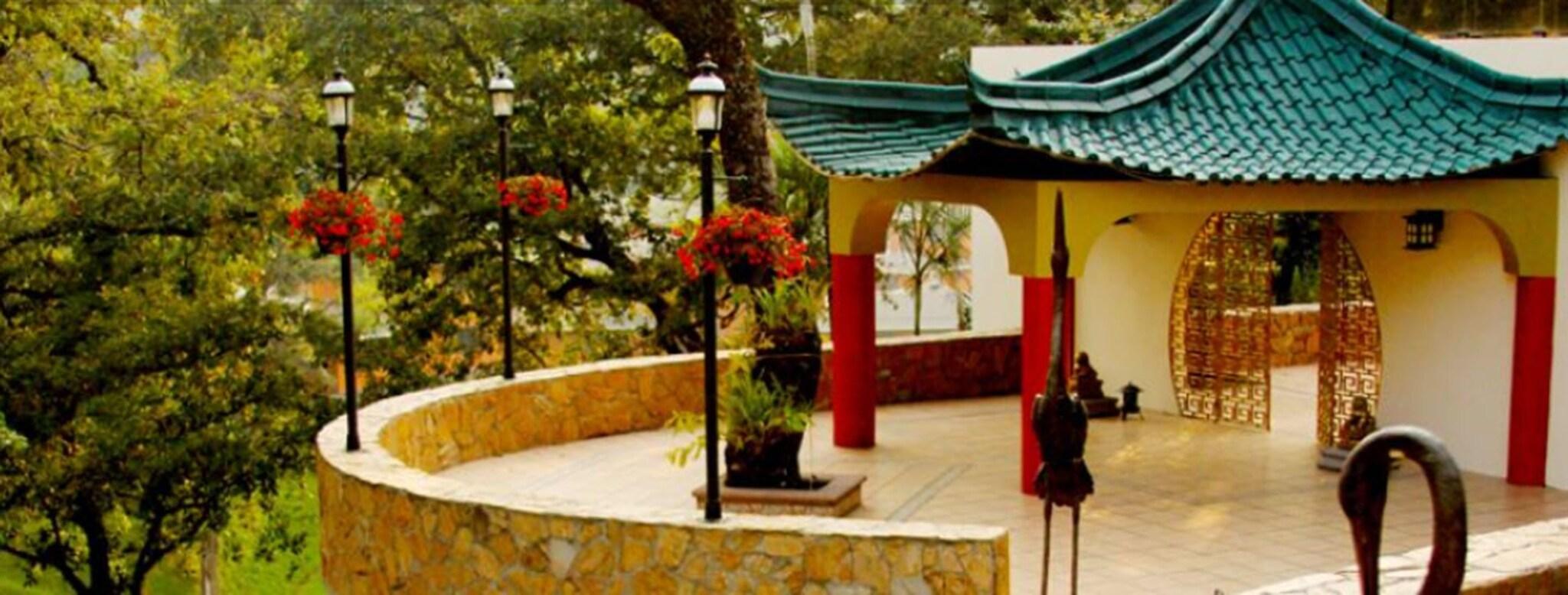 Vista Lobby Suites Jardin Imperial