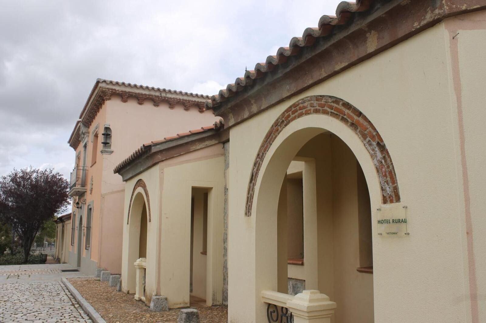 Vista Exterior Hotel Vettonia