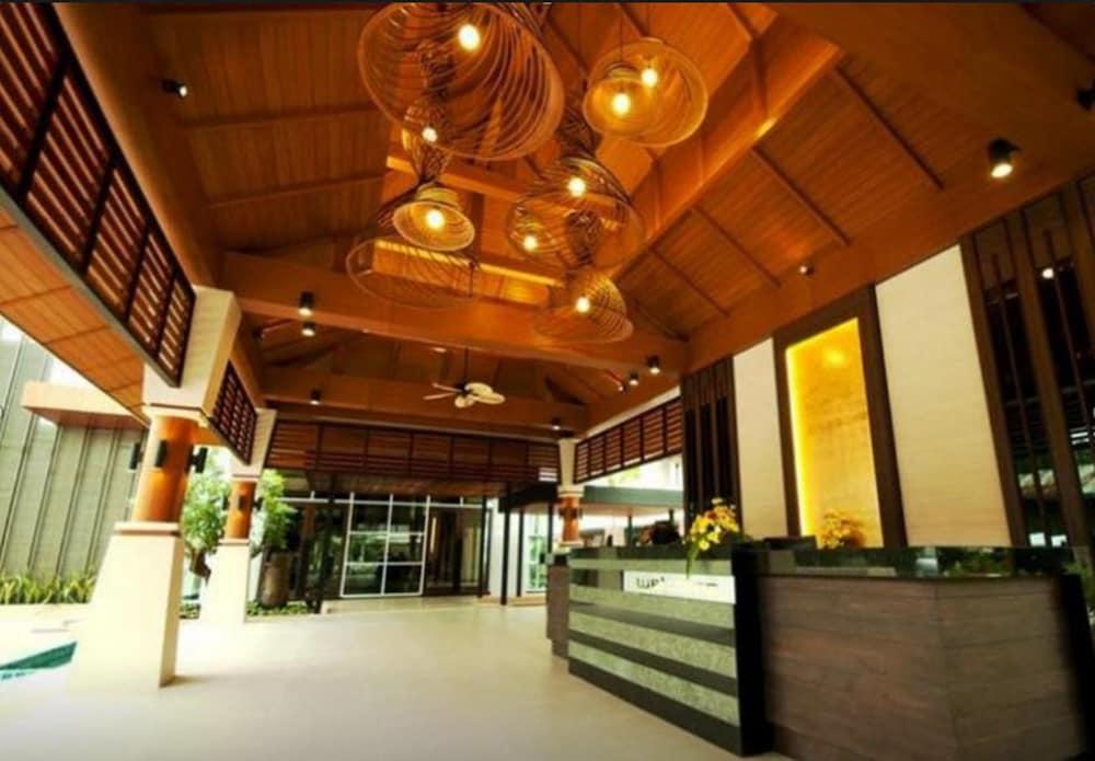 Vista do lobby Mida Airport Hotel Bangkok (Donmueang)