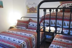 Alquiler Vacacional - Charming 2-bedroom barn loft with AC on enchanting Ponto Lake near Backus