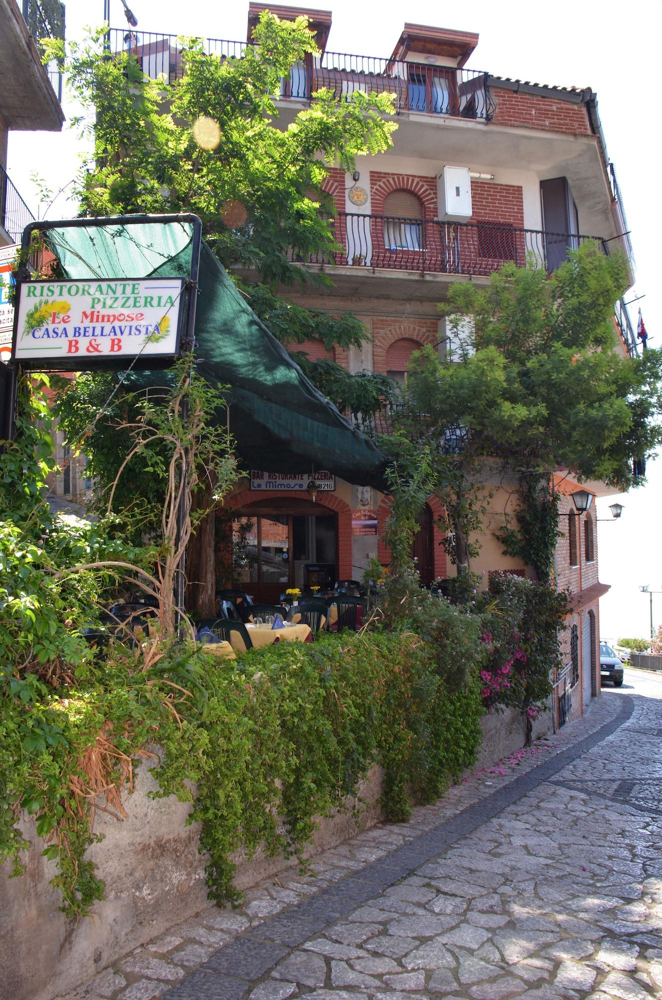 Vista Exterior Casa Bella Vista