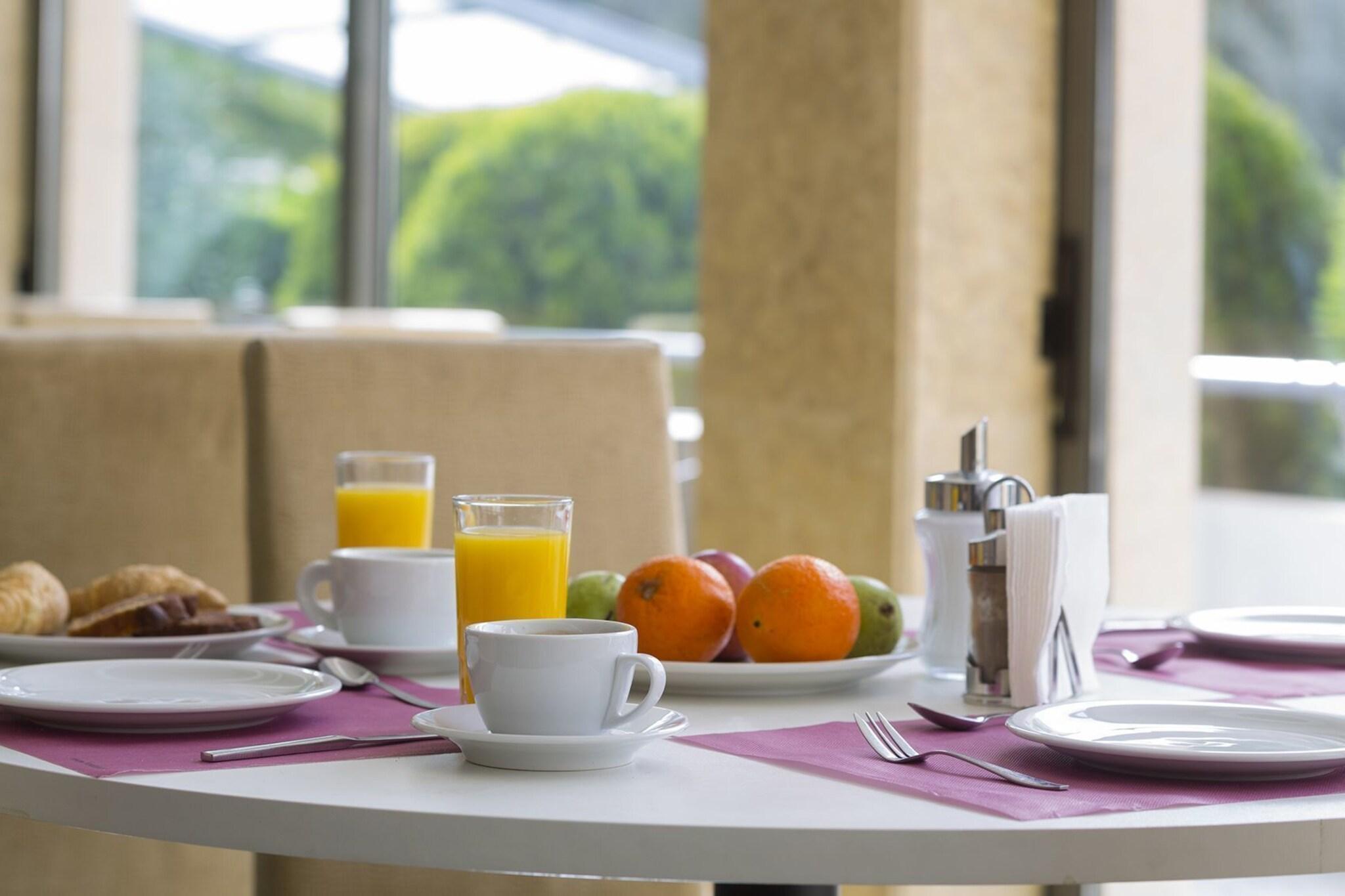 Restaurant Blue Sea Hotel Alimos