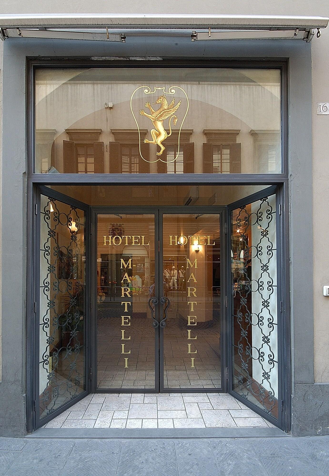 Vista Exterior Hotel Martelli