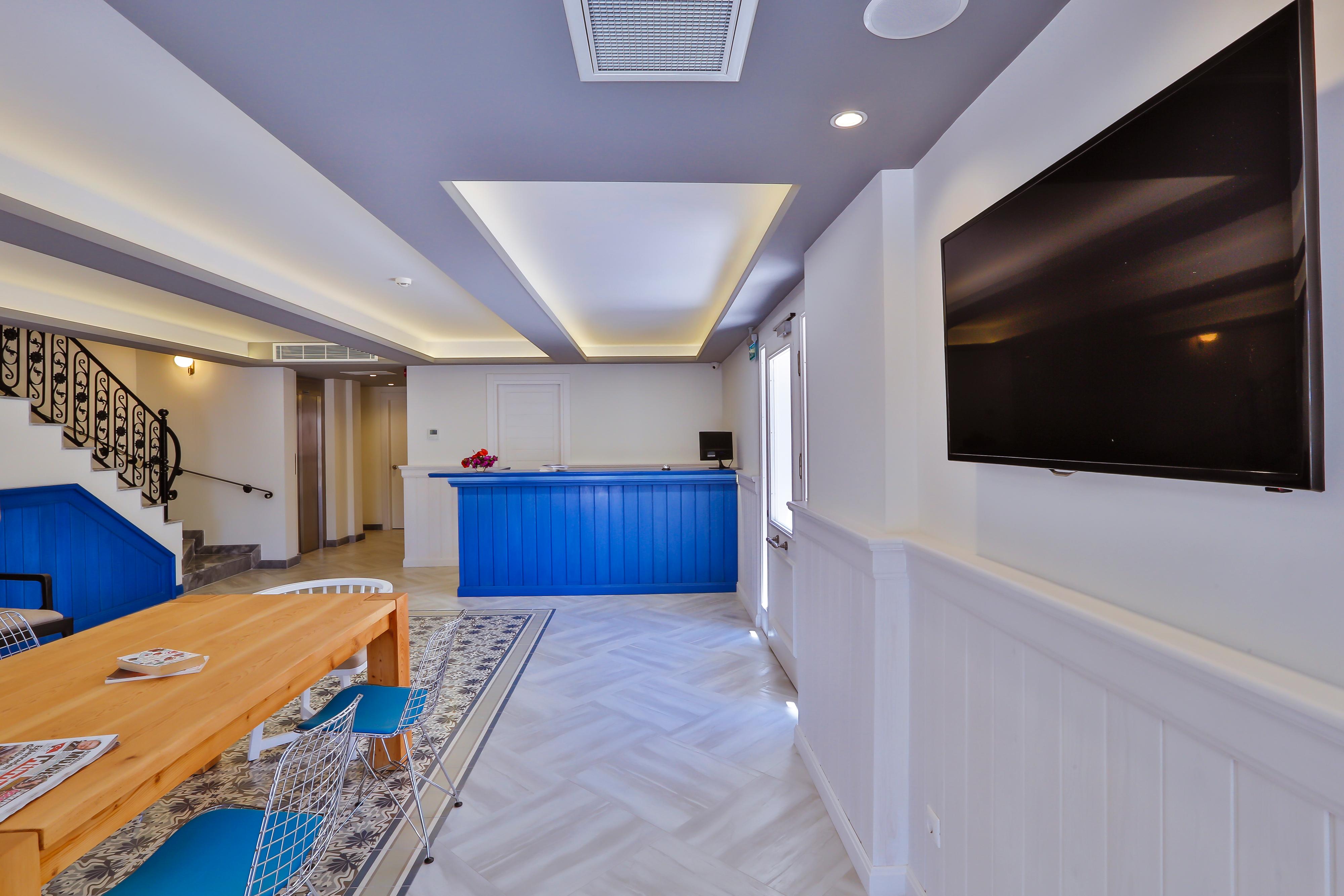 Vista Lobby Livia Hotel