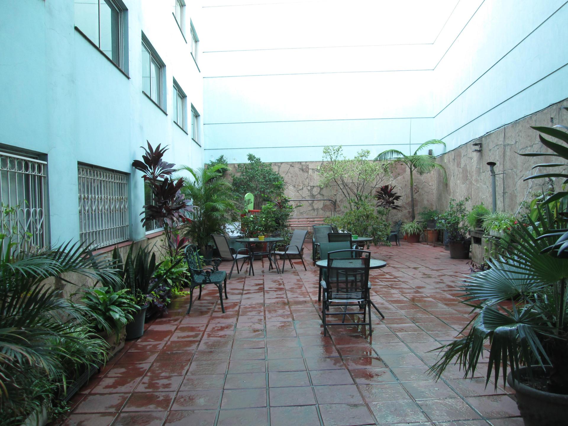 Varios Hotel Luey