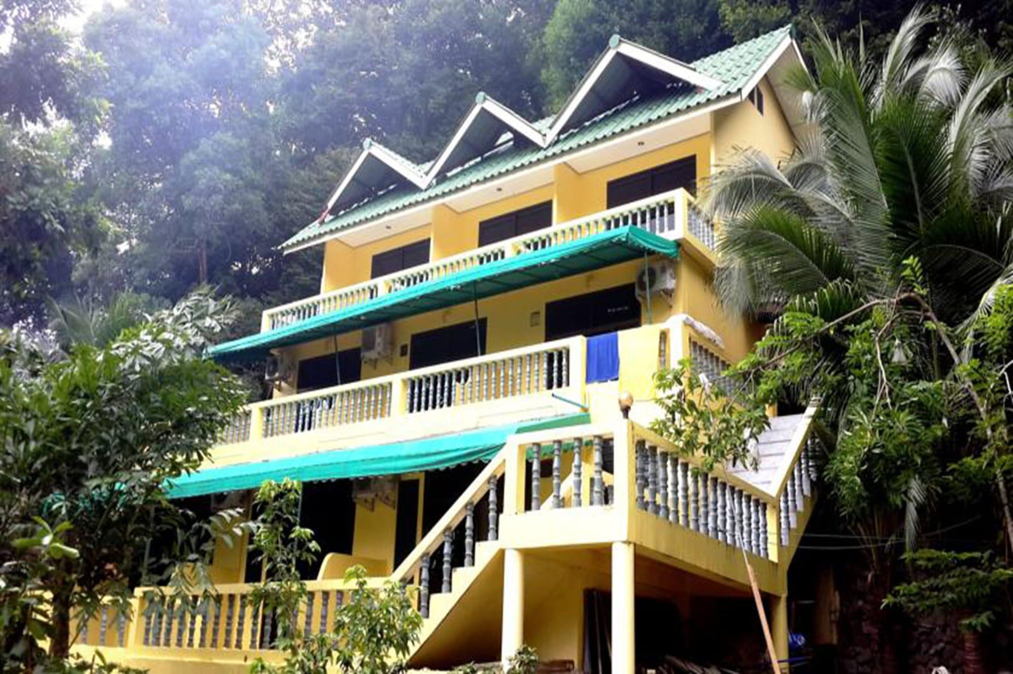 Varios Island Lodge