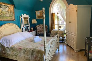 Alojamiento - Bristow's Inn