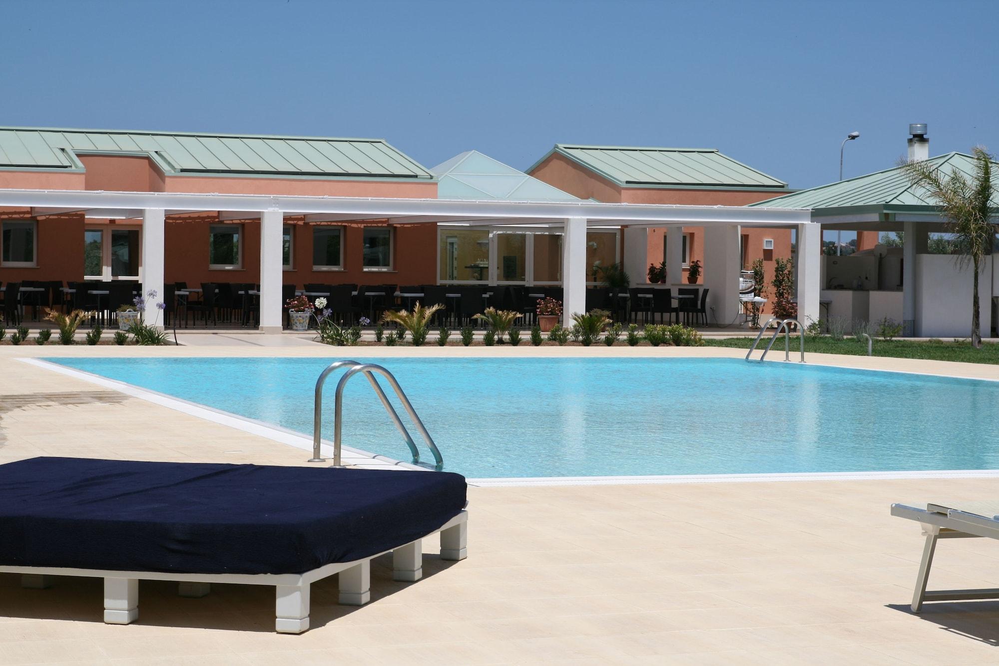 Varios Villa Fanusa