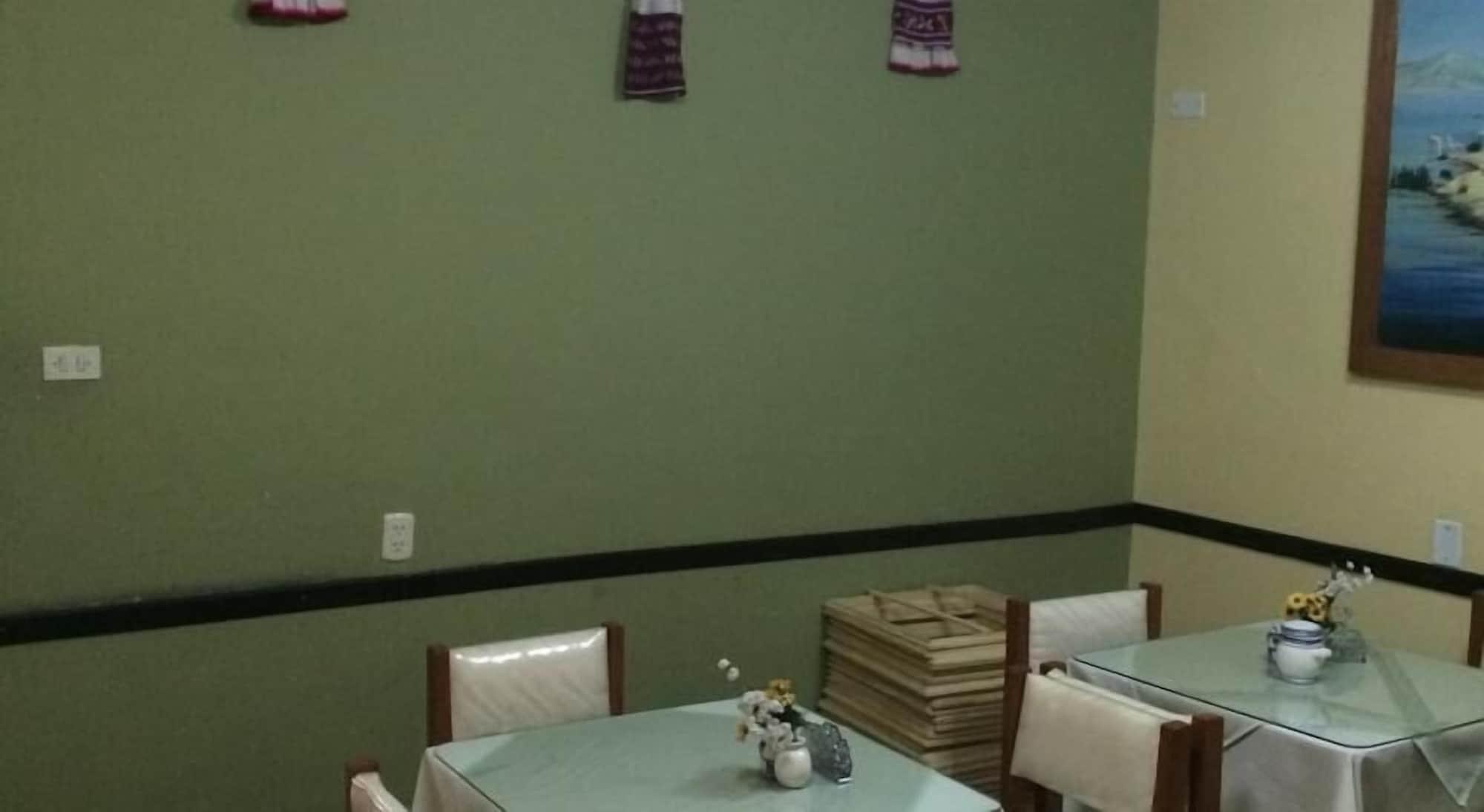 Restaurant HOSTAL LOS UROS
