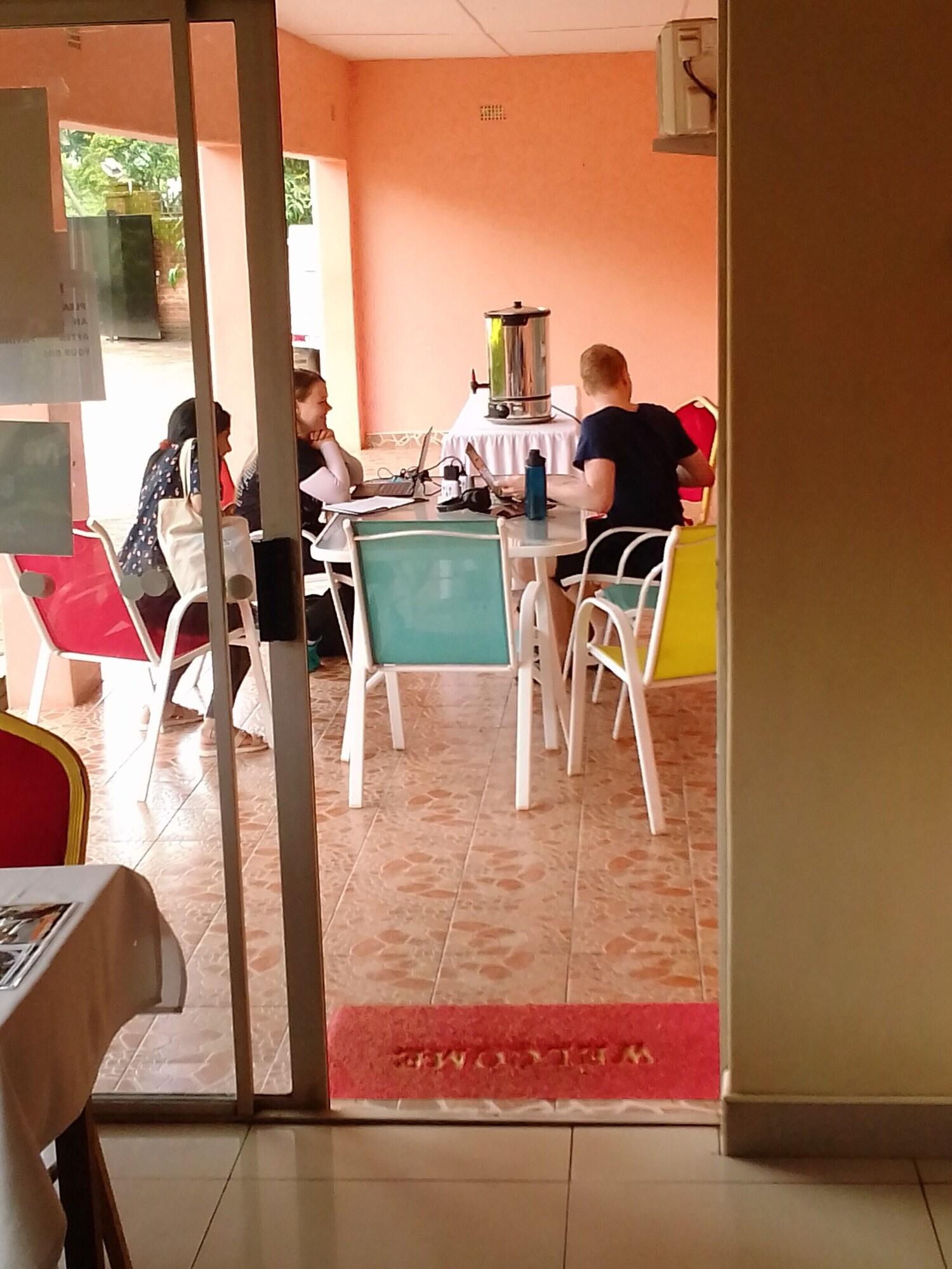 Restaurant T&D Guest House Economy Hotel