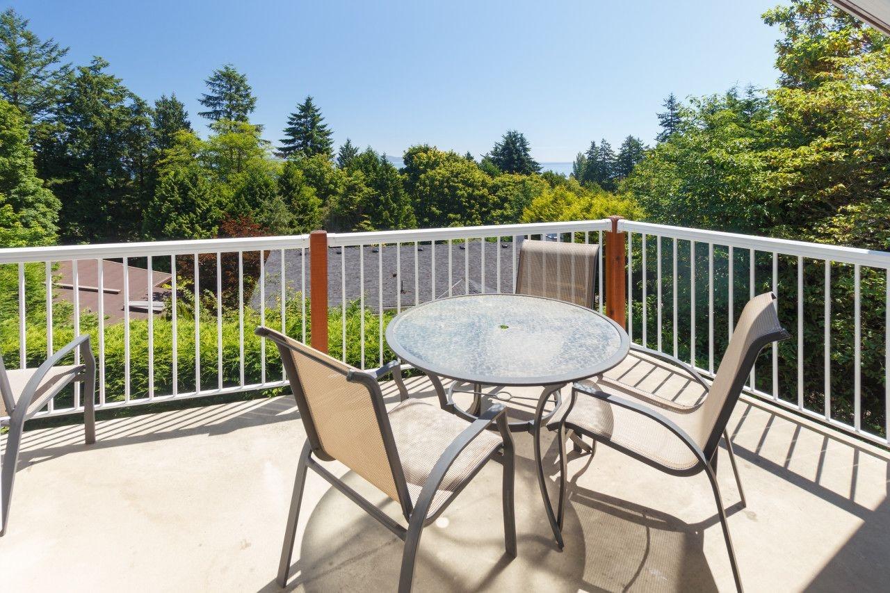 Vista Piscina Bayridge Bed and Breakfast