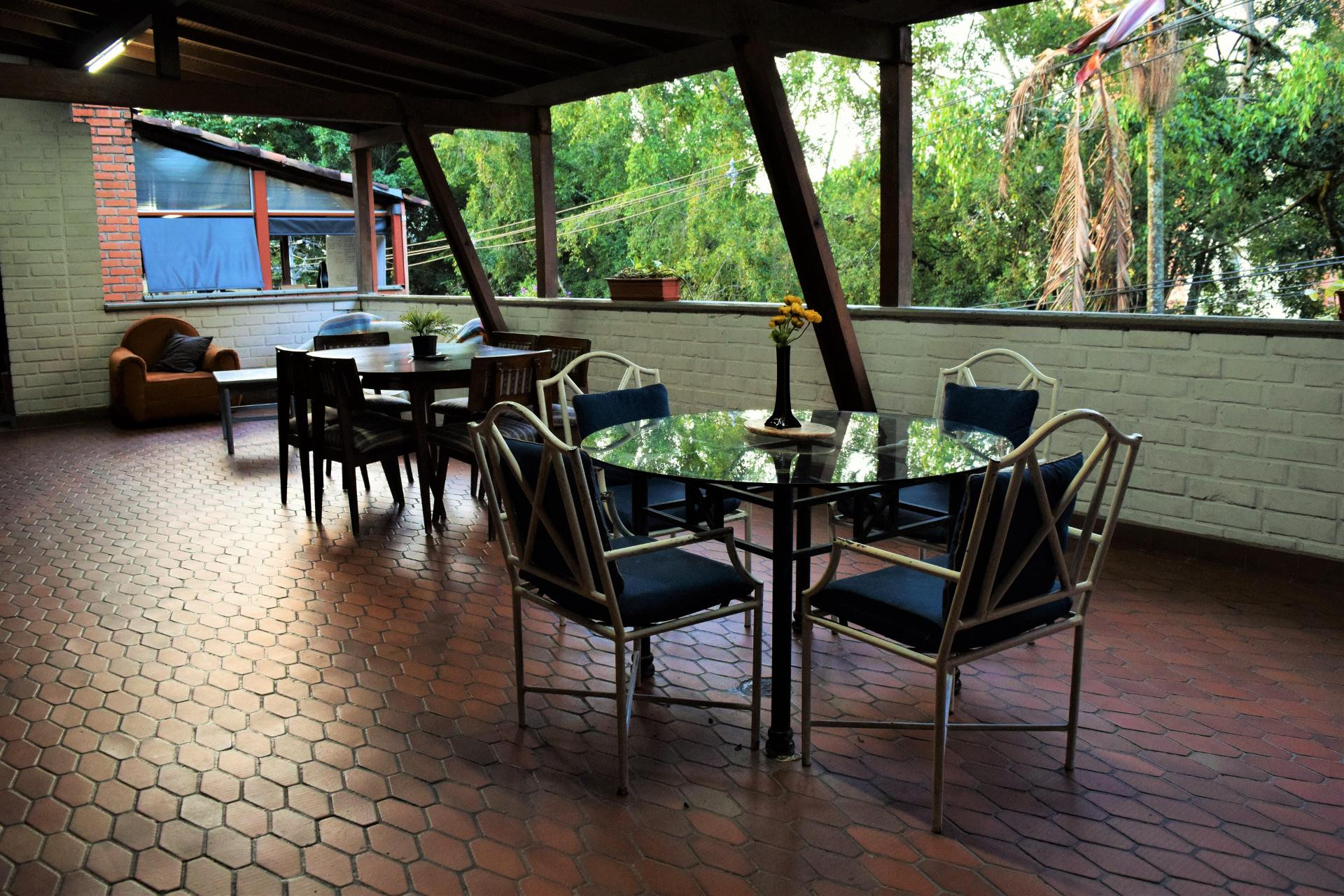 Sala de Reuniones InMedellin Hostel