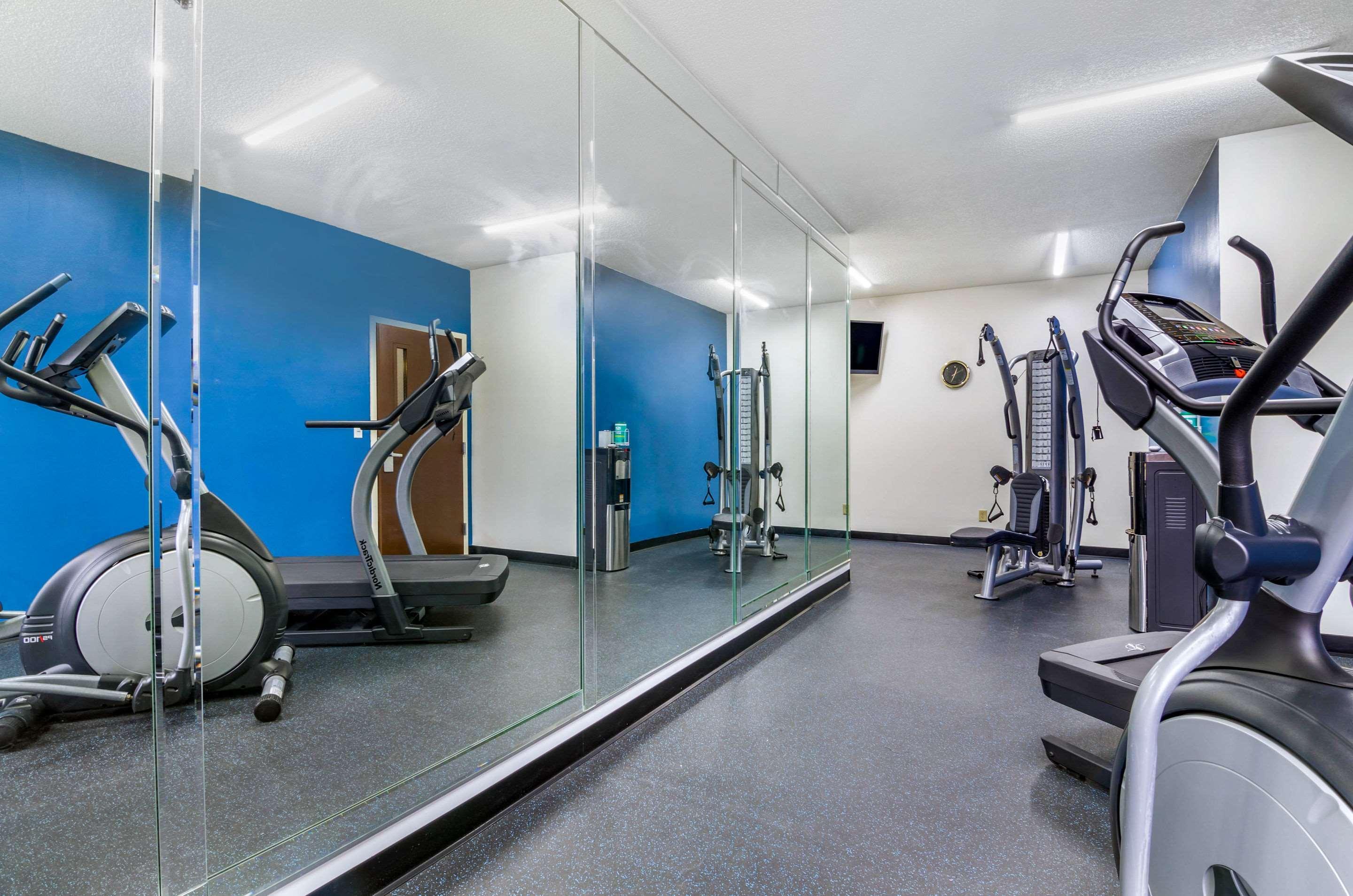 Gimnasio Comfort Inn Ottawa