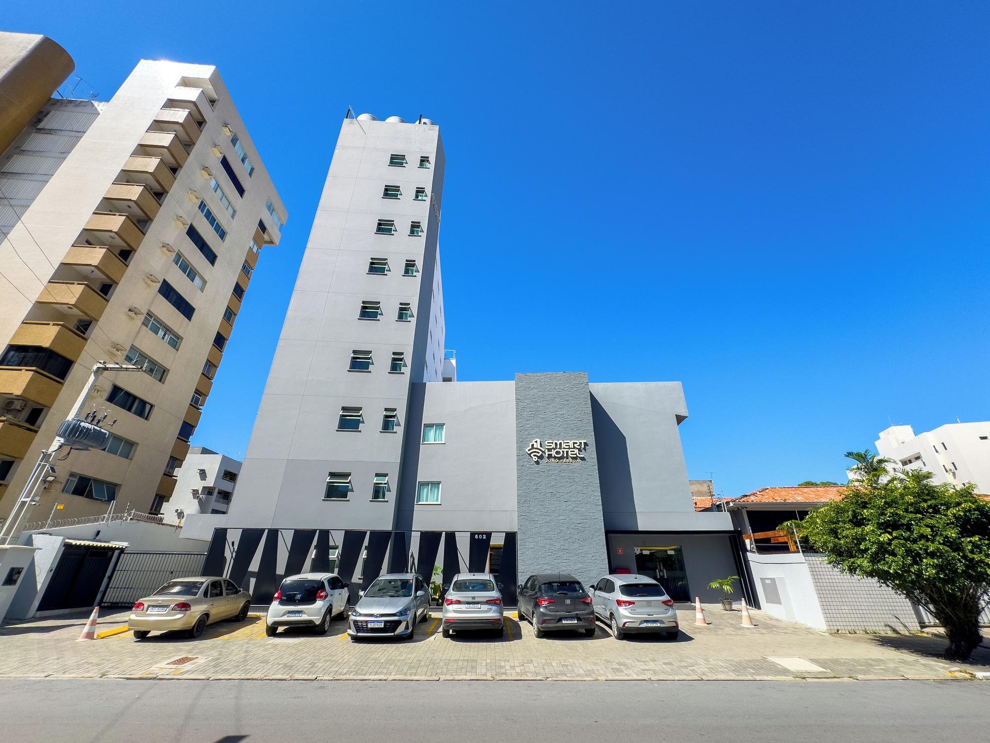 Vista Exterior Smart Hotel