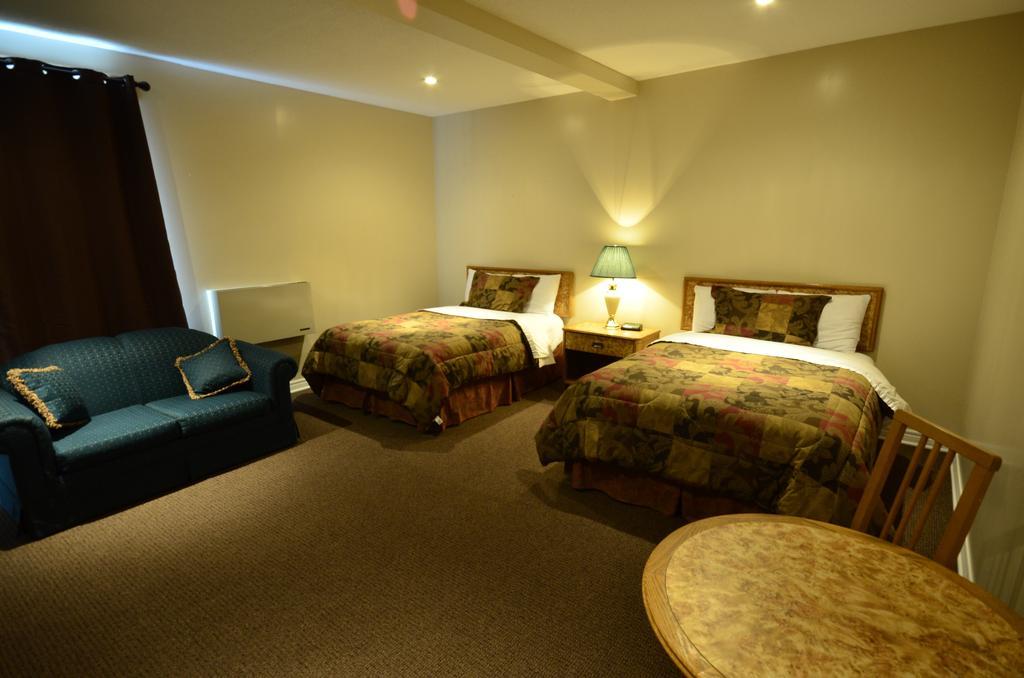 Habitación Barons Motor Inn