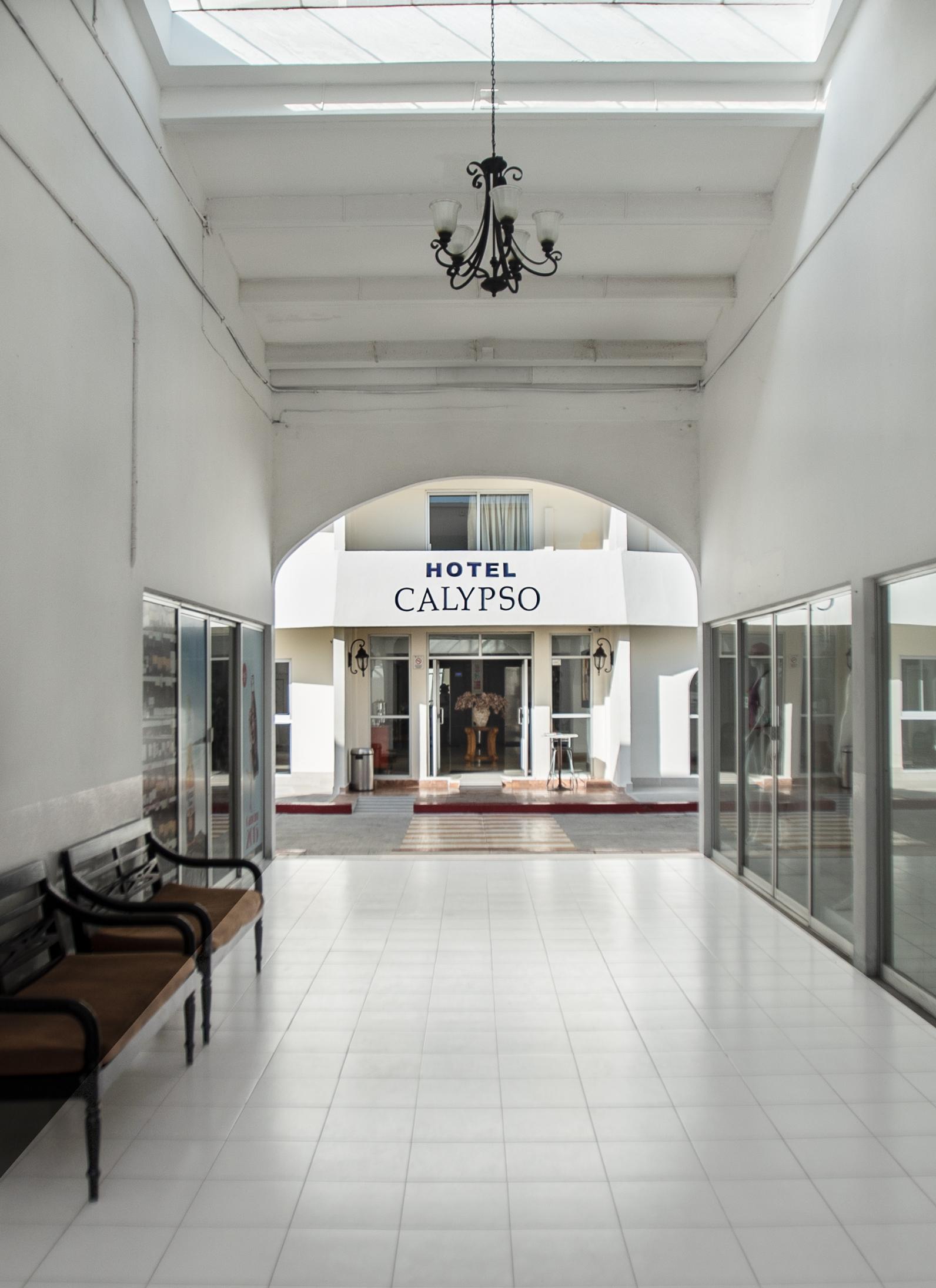 Vista Lobby Calypso Hotel Cancun