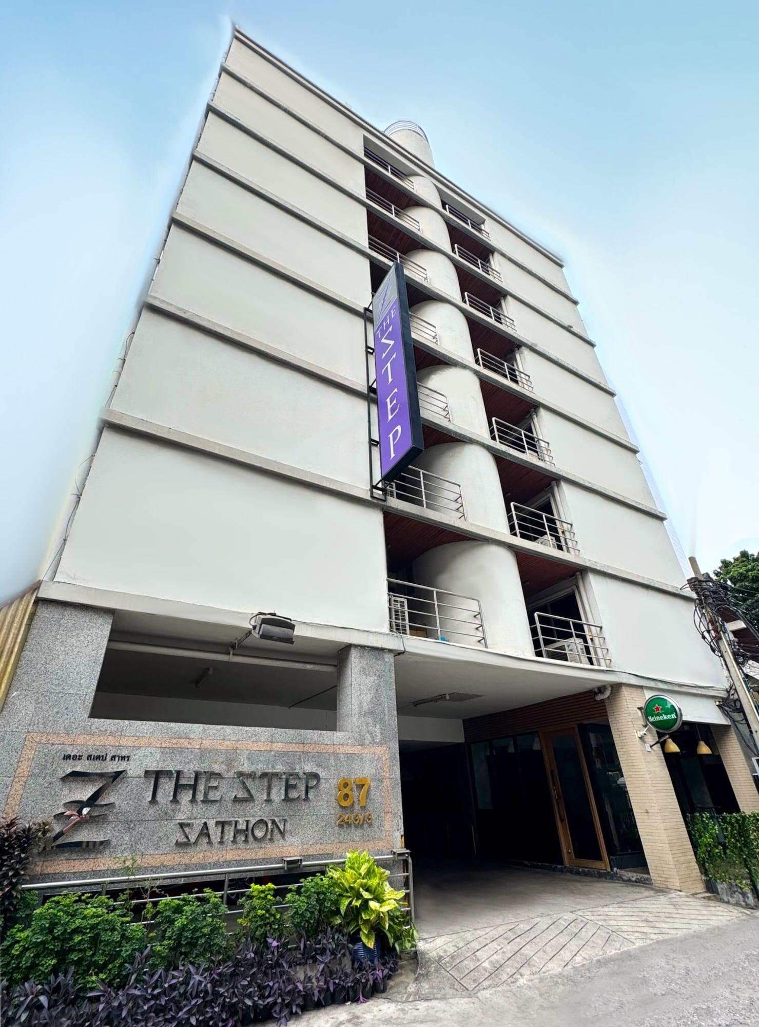 Varios The Step Sathon