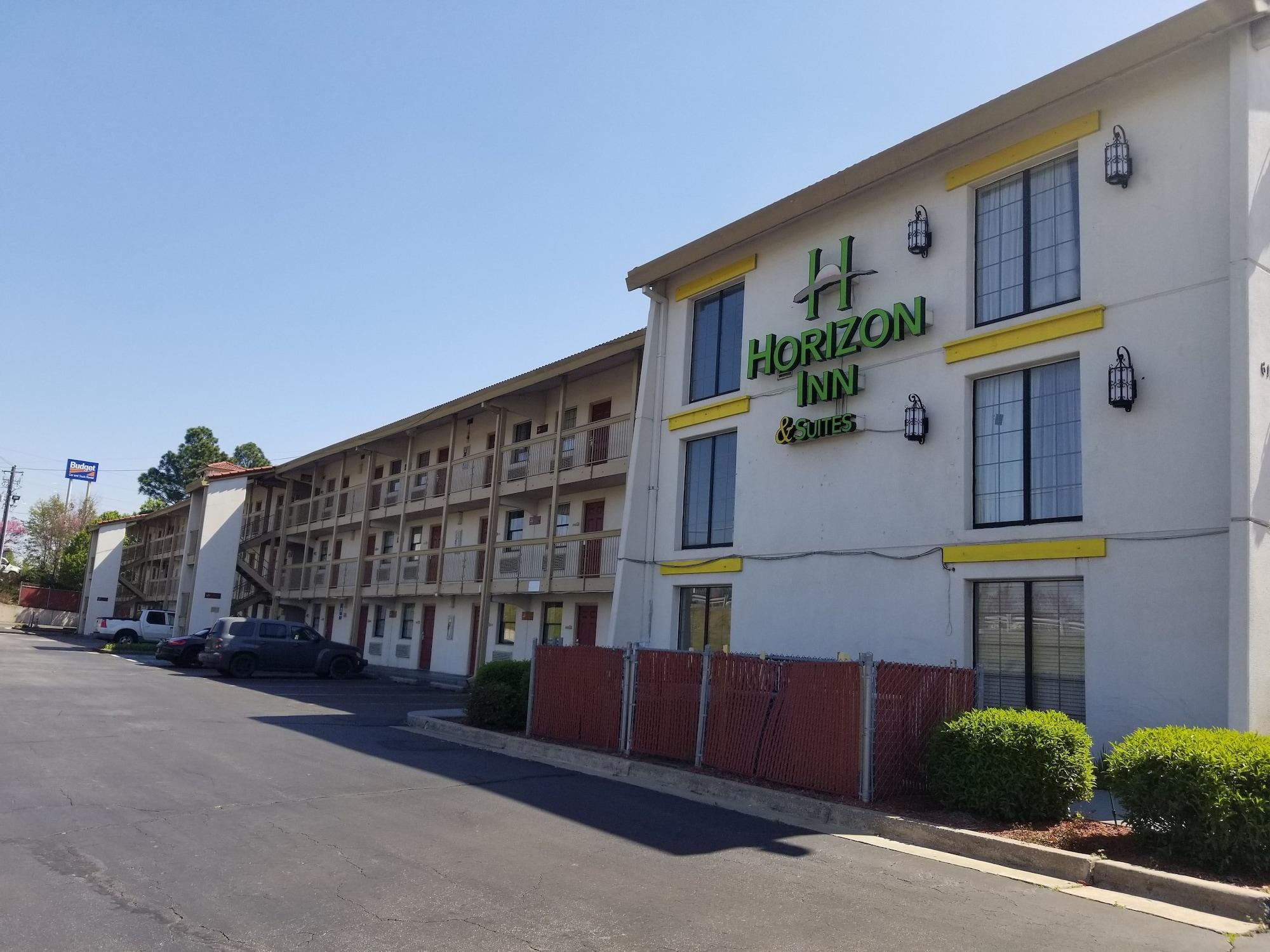 Vista Exterior Horizon Inn & Suites