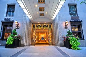 Alojamiento - The Lombardy Hotel