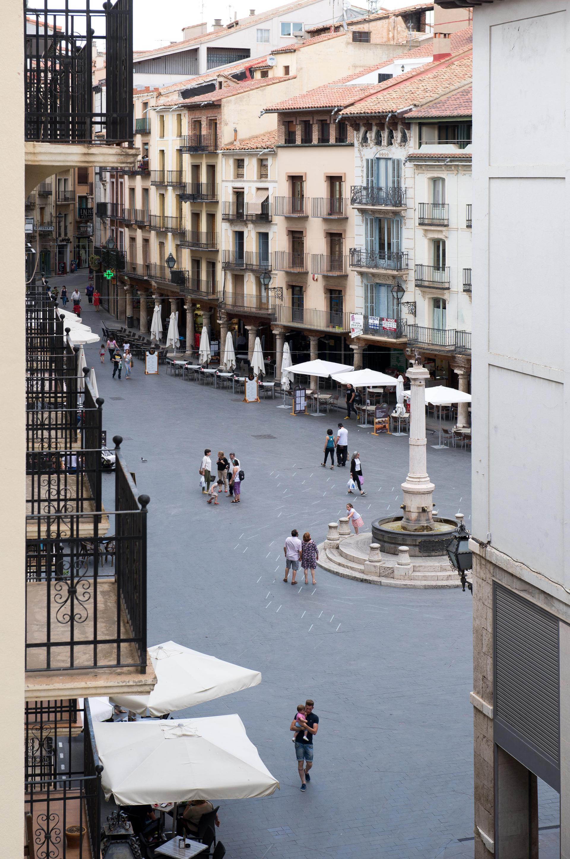 Vista Exterior Hotel Torico Plaza