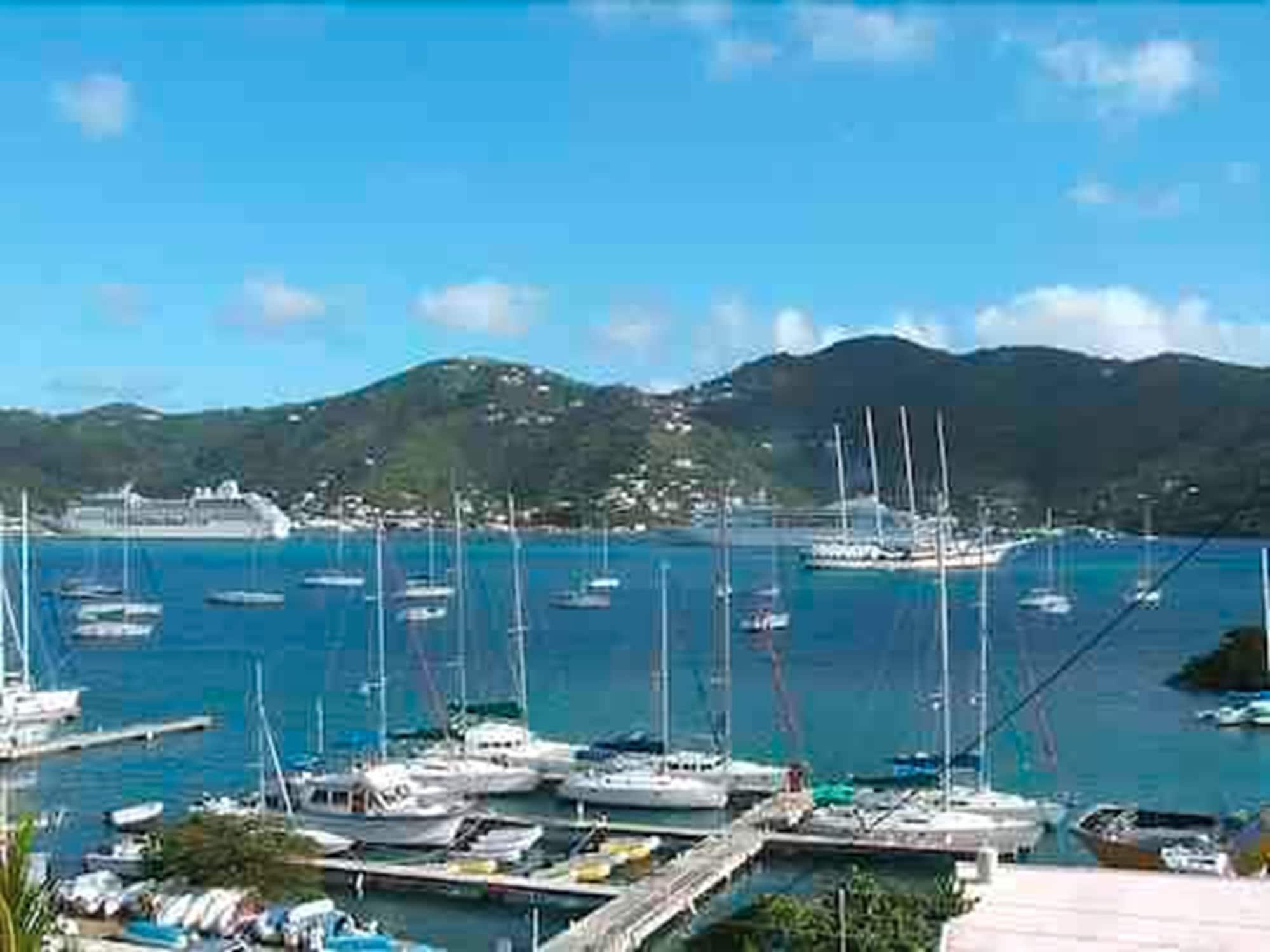 Comodidades del Alojamiento Fort Burt Hotel