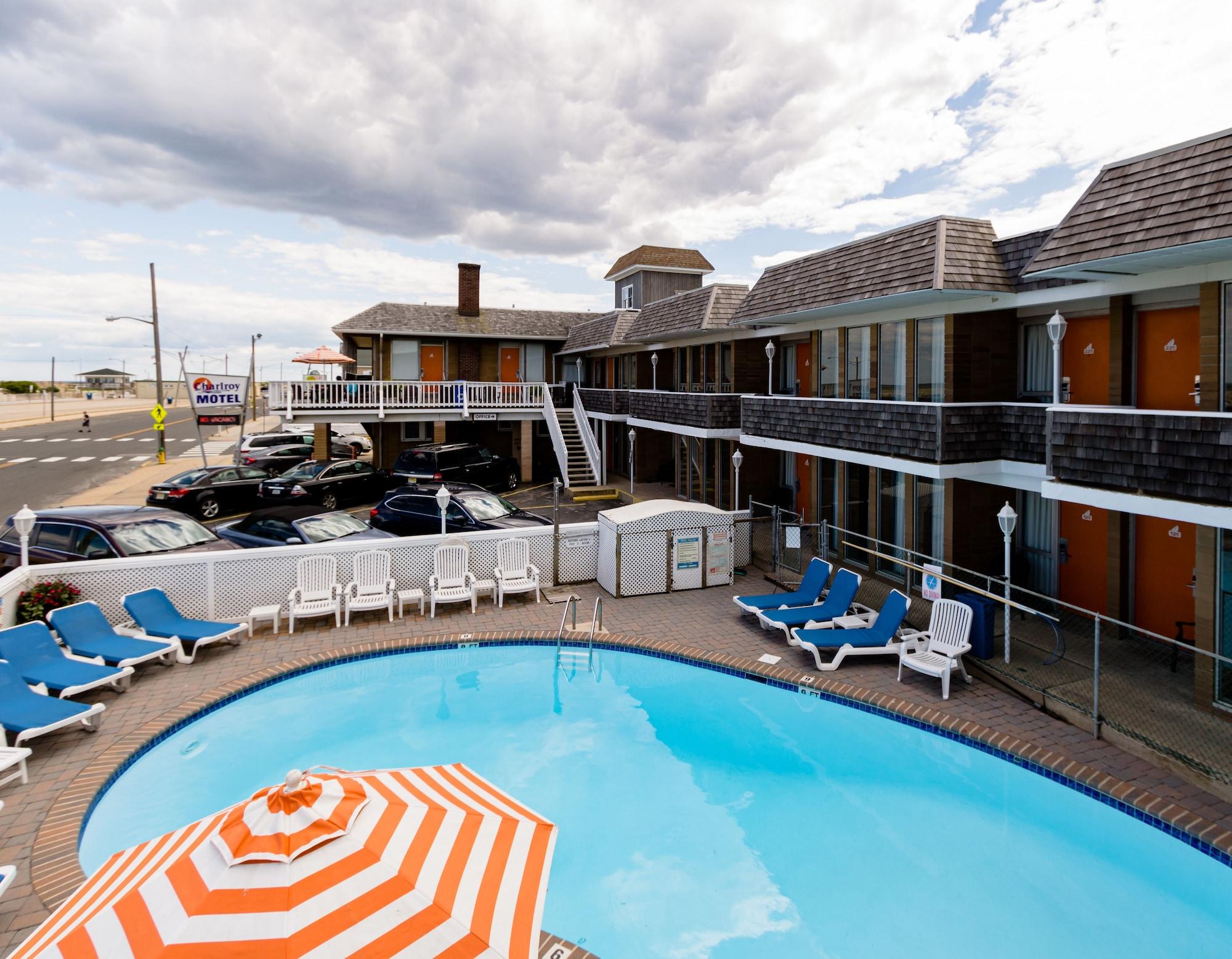 Playa Charlroy Motel