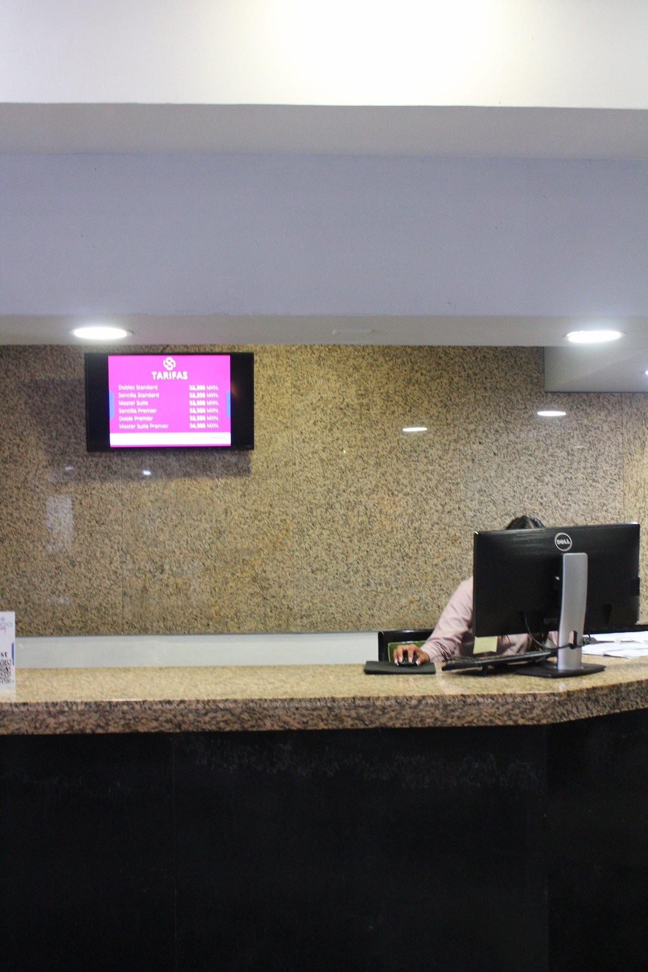 Vista Lobby Hotel Sunio City