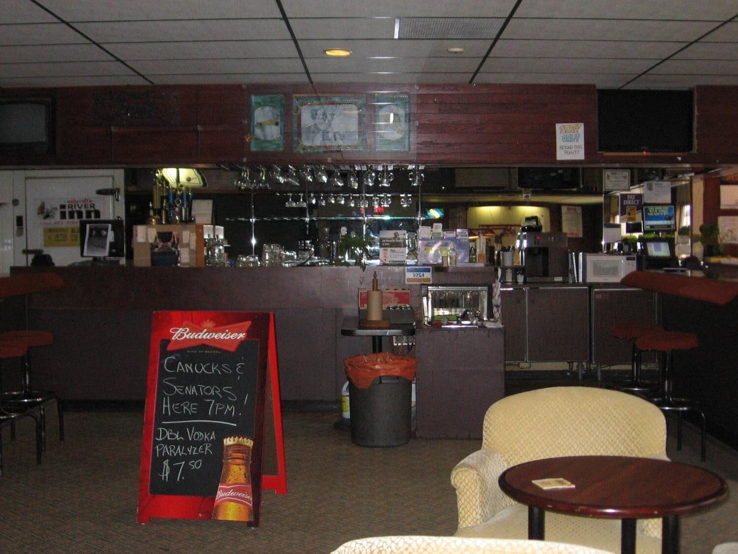 Bar/Salón Ashcroft River Inn