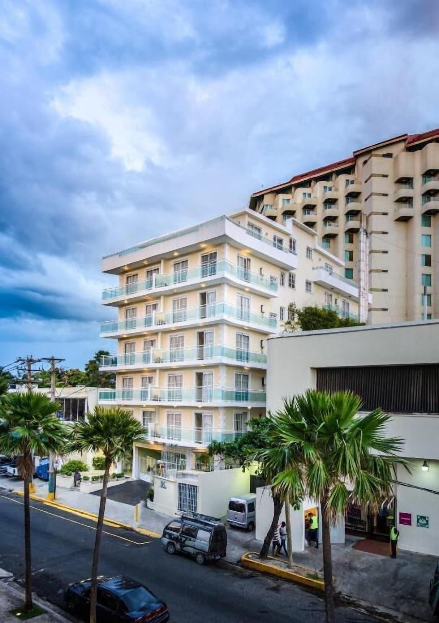 Vista Exterior Hotel Shakey