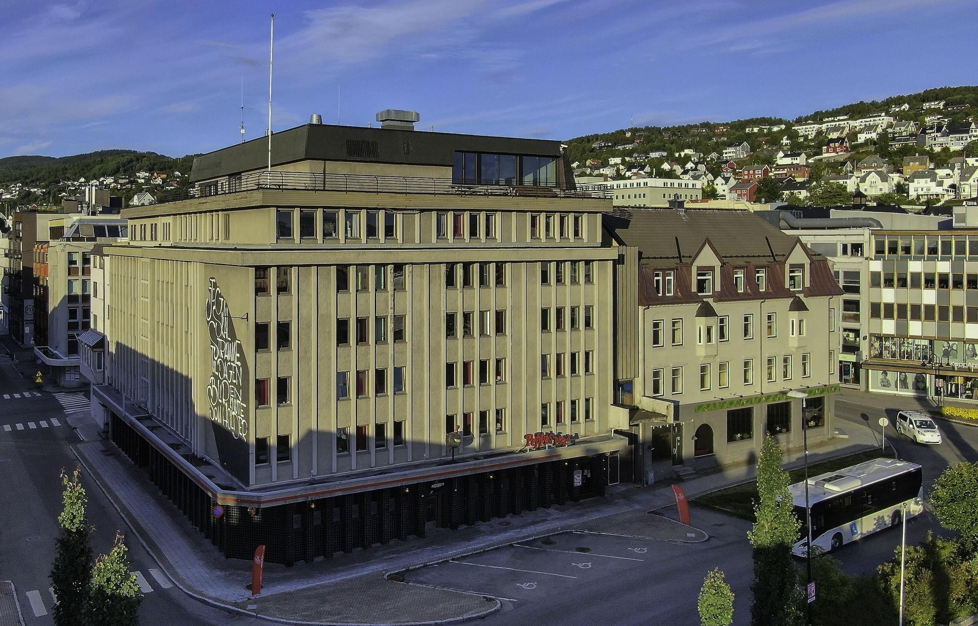 Vista Exterior F2 Hotel Harstad