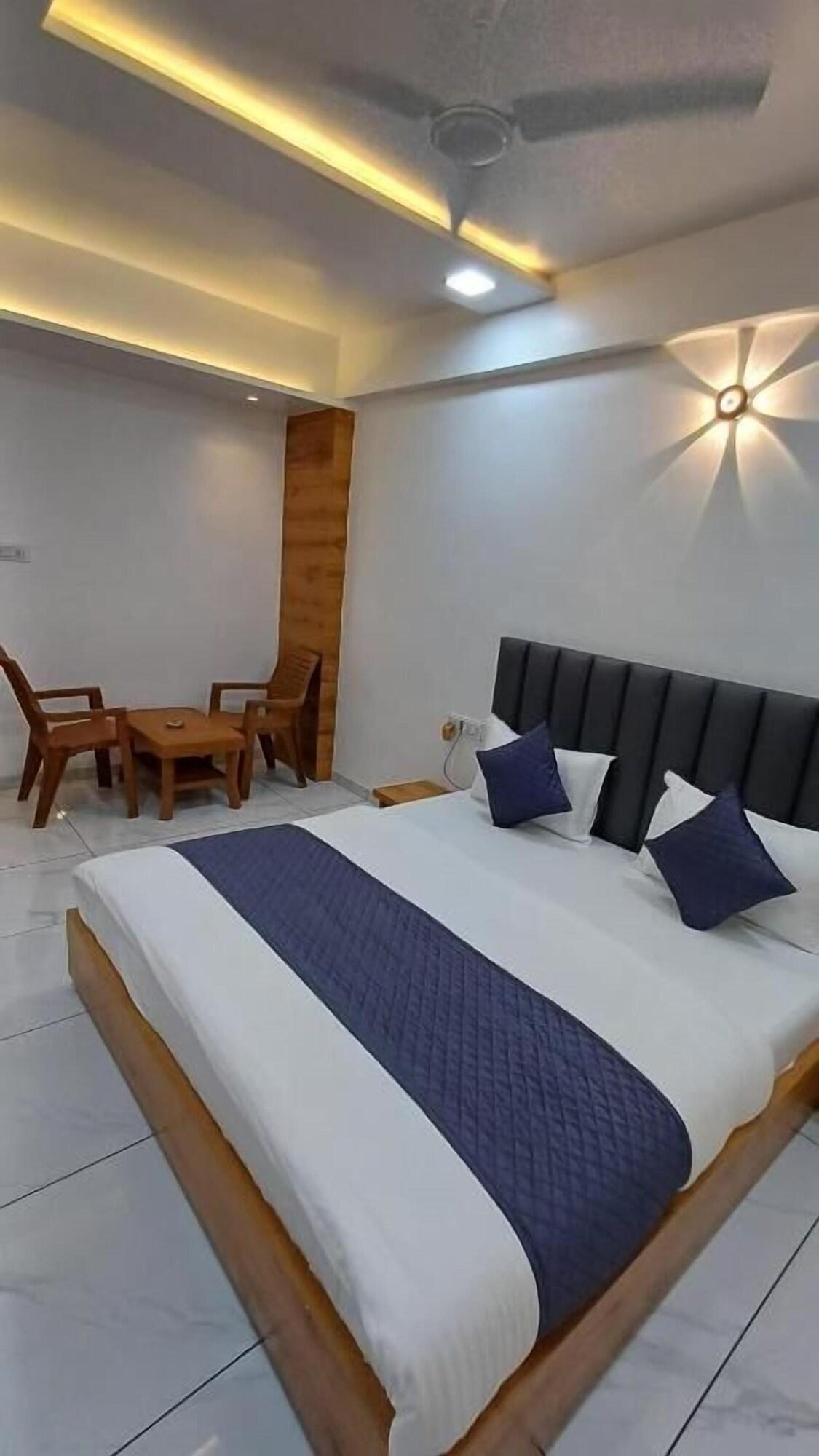 Habitación Hotel The Grand Jashi Residency