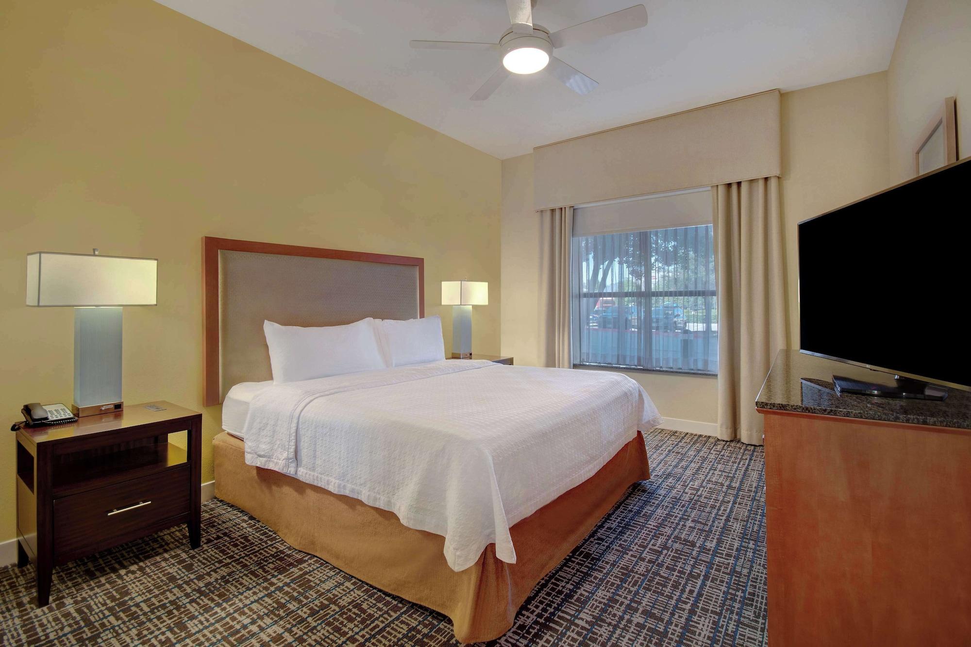 Habitación Homewood Suites by Hilton Dallas-Frisco