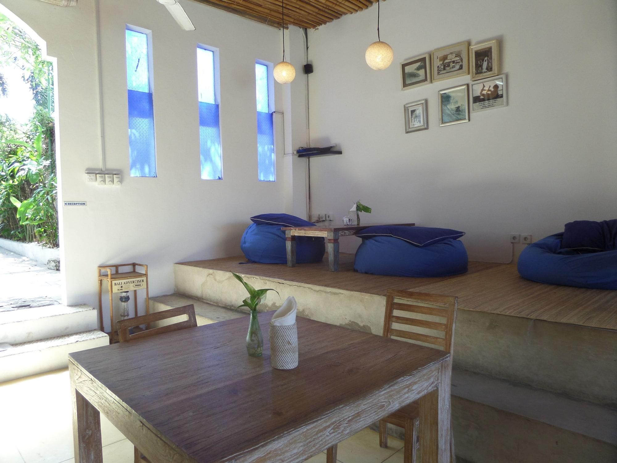 Bar/Salón The Island Hotel Bali - Hostel