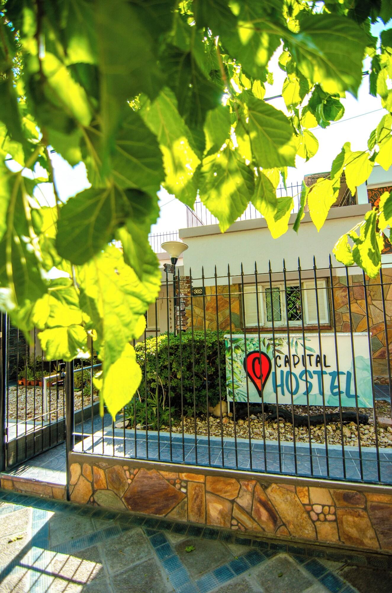 Varios Capital Hostel - San Juan - Adults Only