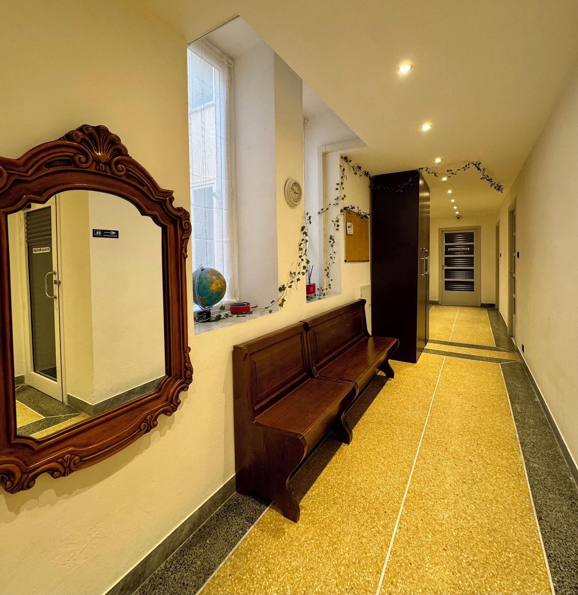 Varios Affittacamere The Shuttle