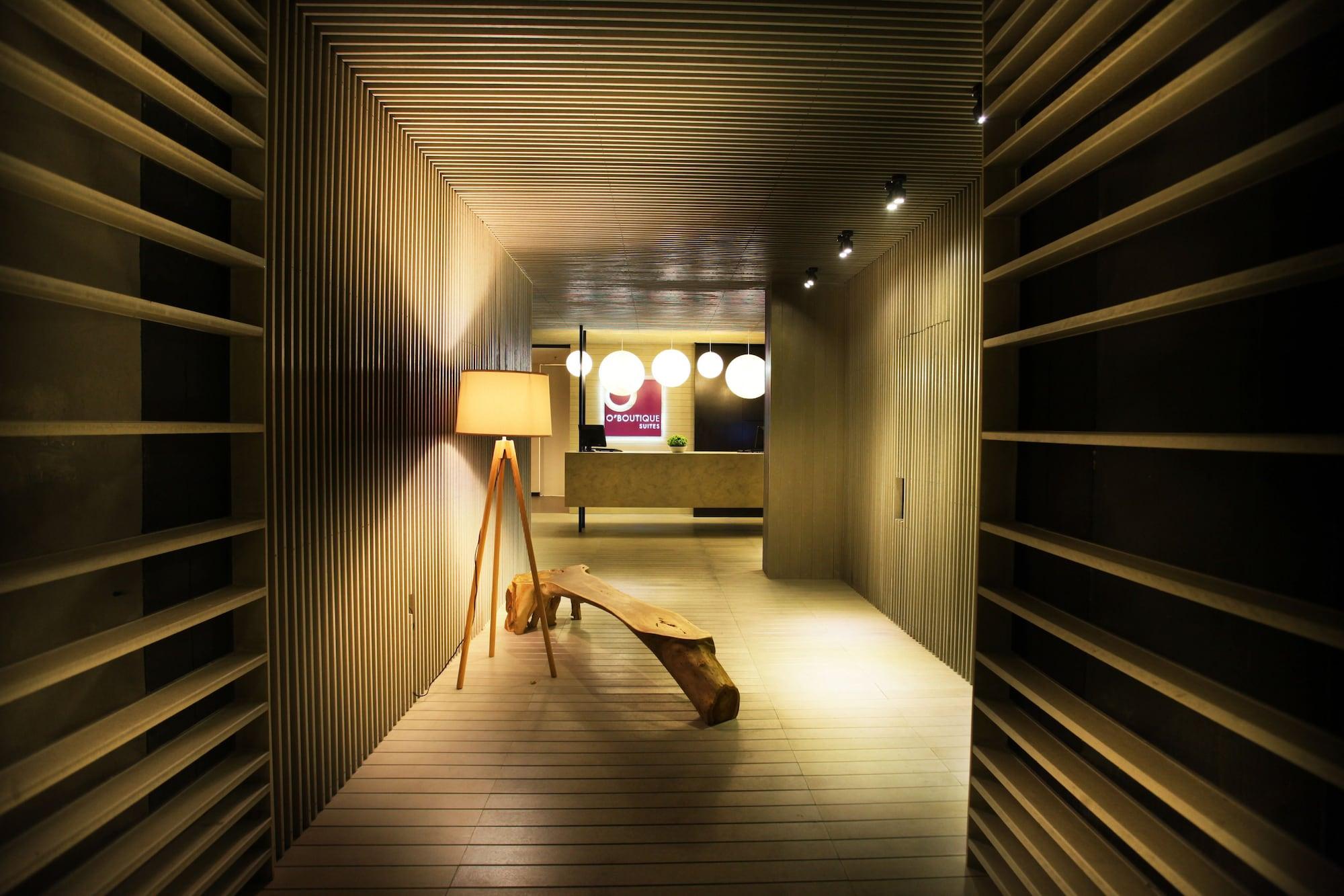 Varios O'Boutique Suites Hotel