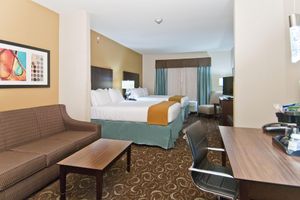 Alojamiento - Holiday Inn Express & Suites San Antonio SE By At&t Center by IHG