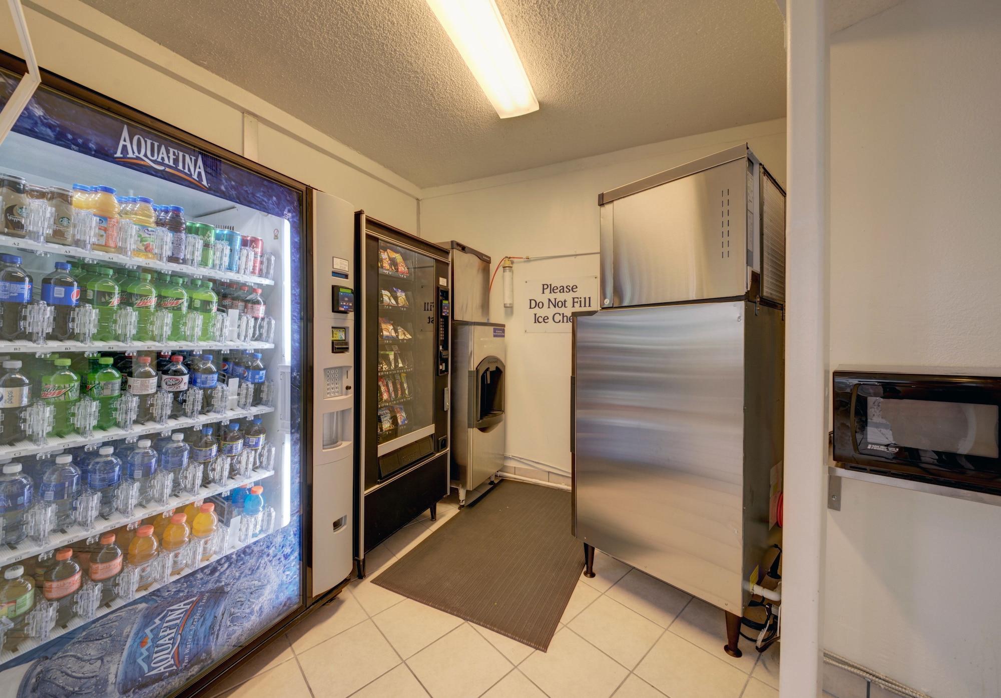 Instalaciones Recreativas Motel 6 Cocoa Beach, FL
