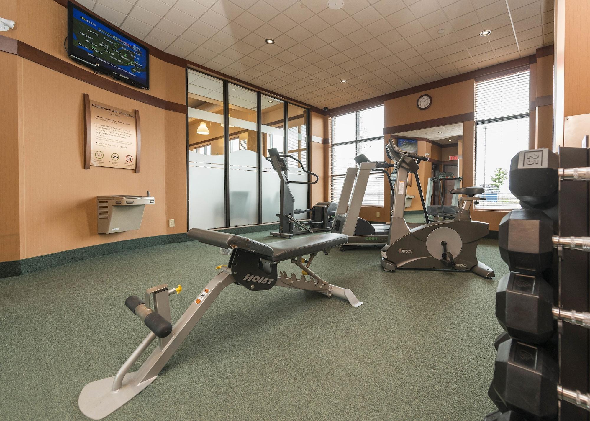 Gimnasio Quality Inn & Suites Levis