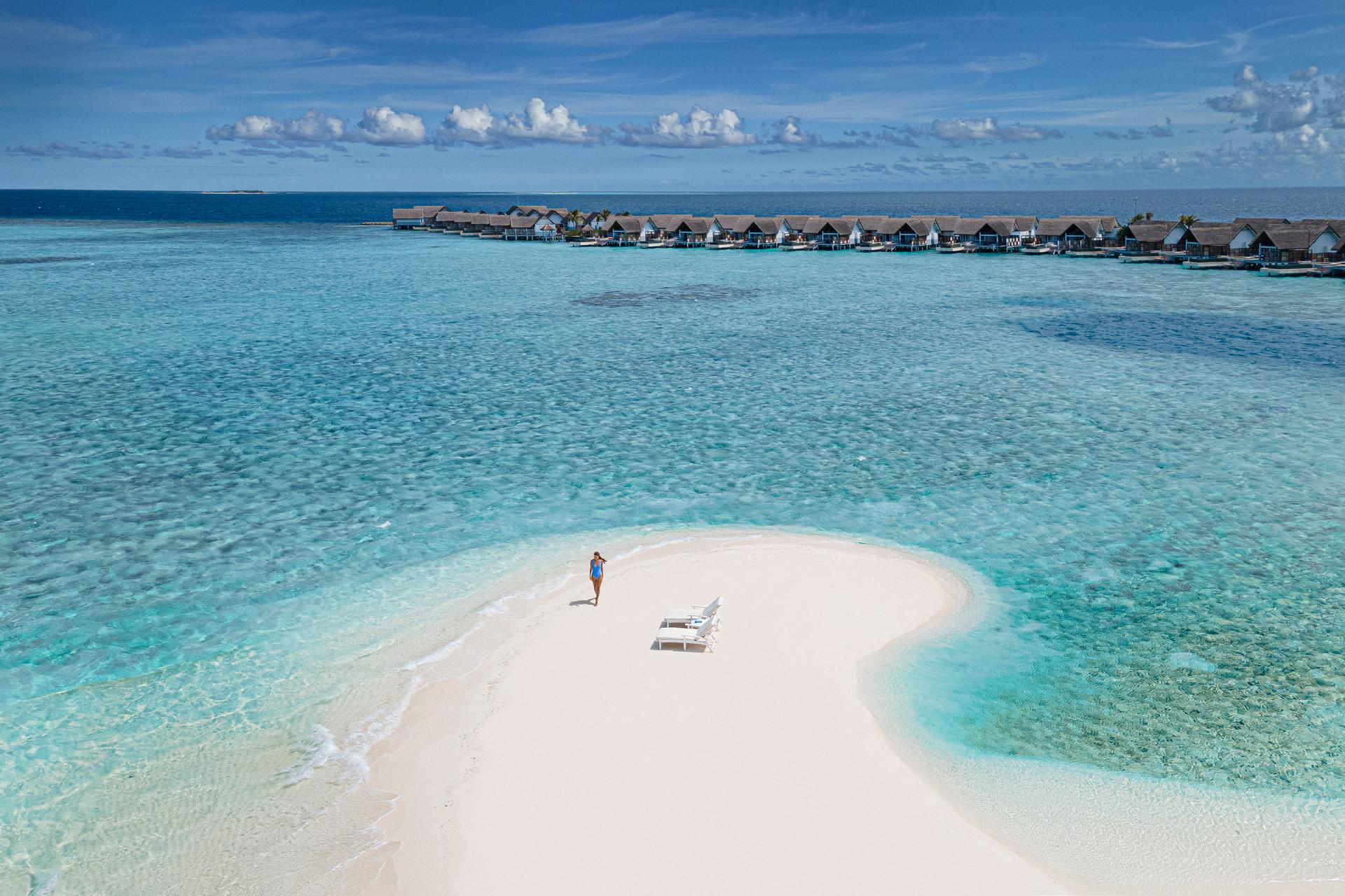 Vista Exterior Four Seasons Resort Maldives at Landaa Giraavaru