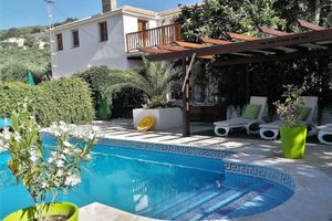 Alojamiento - Apartment with a Mountain View and Shared Pool