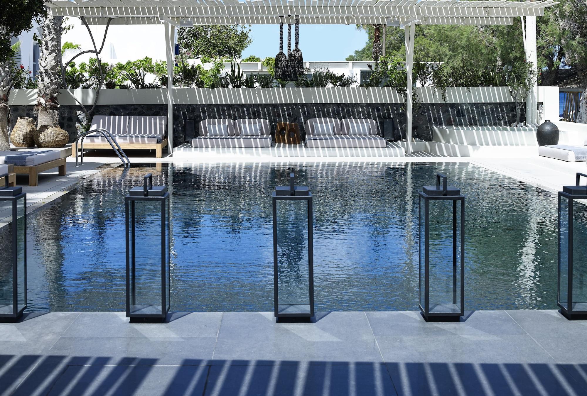 Vista Exterior Bellonias Villas